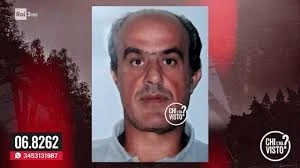 Intervento dei soccorritori e mezzi dei vigili del fuoco nell'area portuale di Trapani