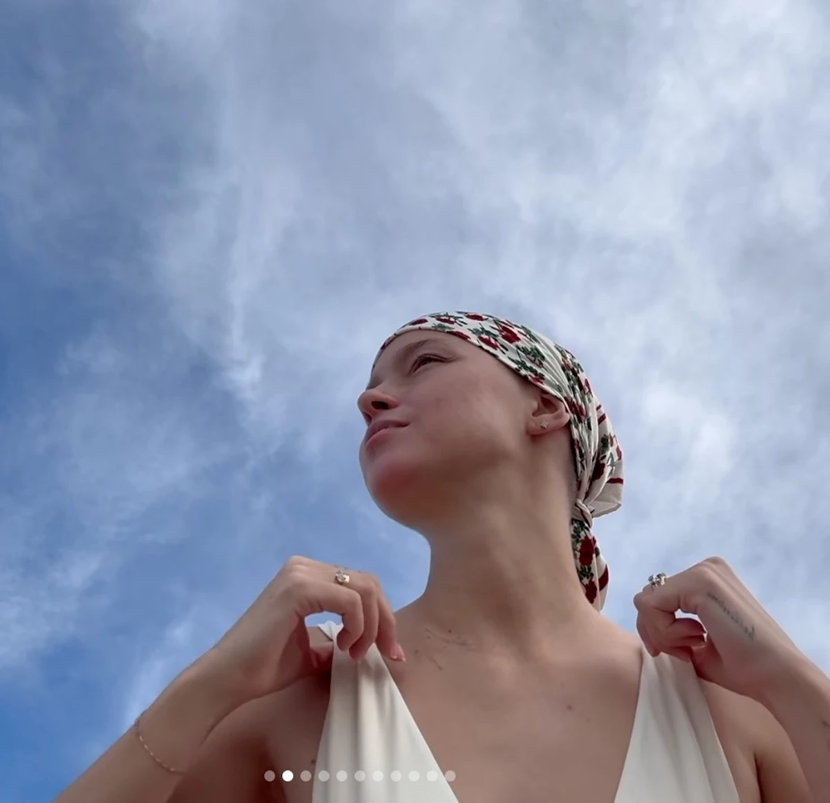 Natalia Paragoni in vacanza al mare in Liguria