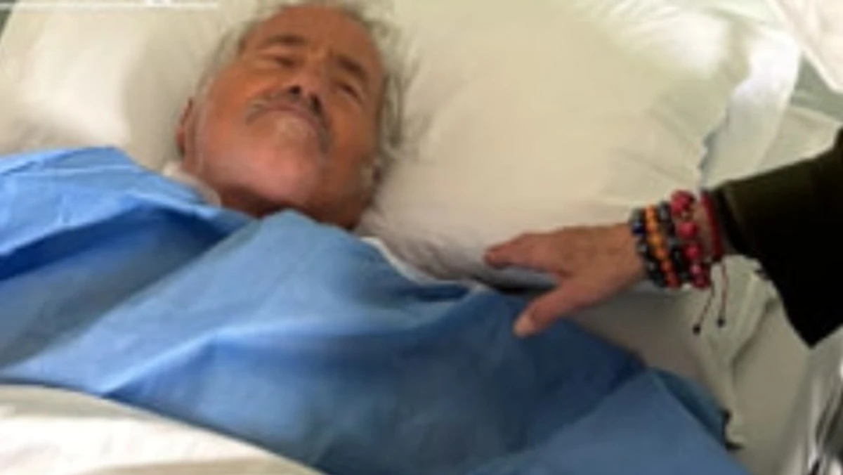 operato un problema lo affliggeva ansia per adriano pappalardo in ospedale il figlio laerte spiega tutto le sue condizioni da Tvzap.it operato un problema lo affliggeva ansia per adriano pappalardo in ospedale il figlio laerte spiega tutto le sue condizioni