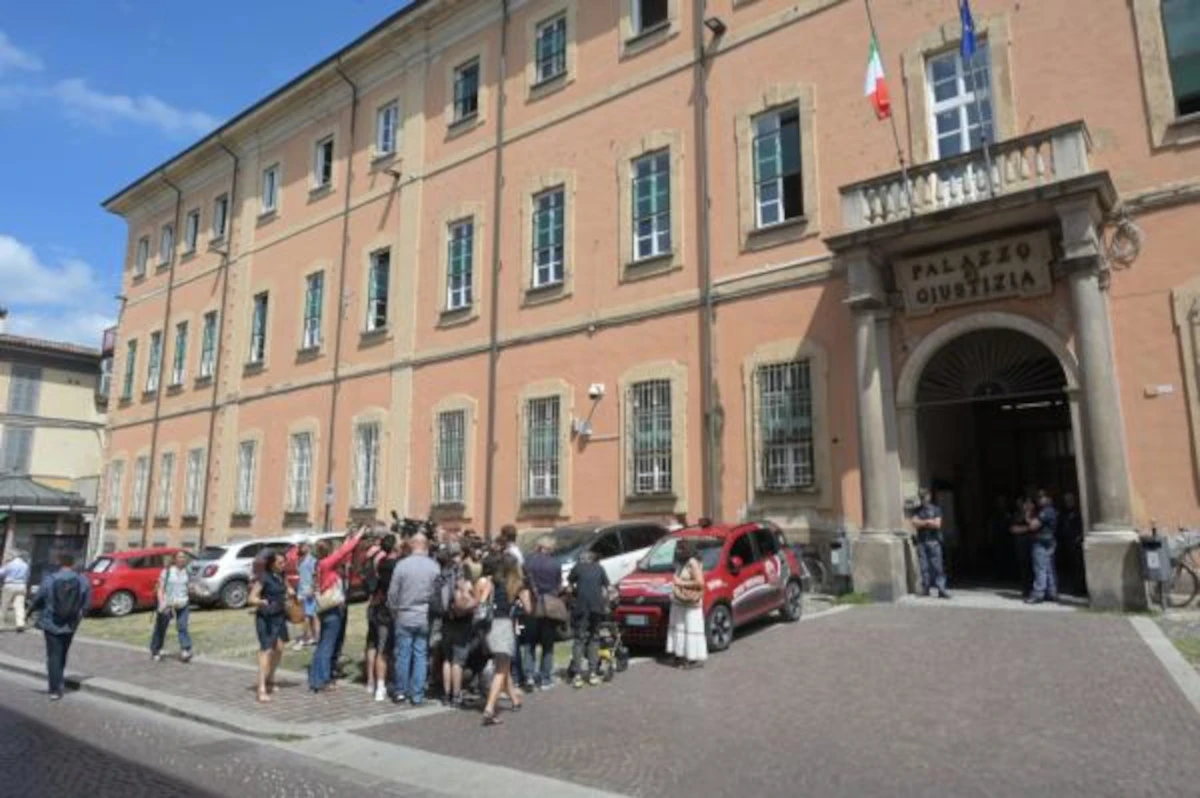 Sede della Procura di Pavia, riferimento alle indagini sul caso Garlasco