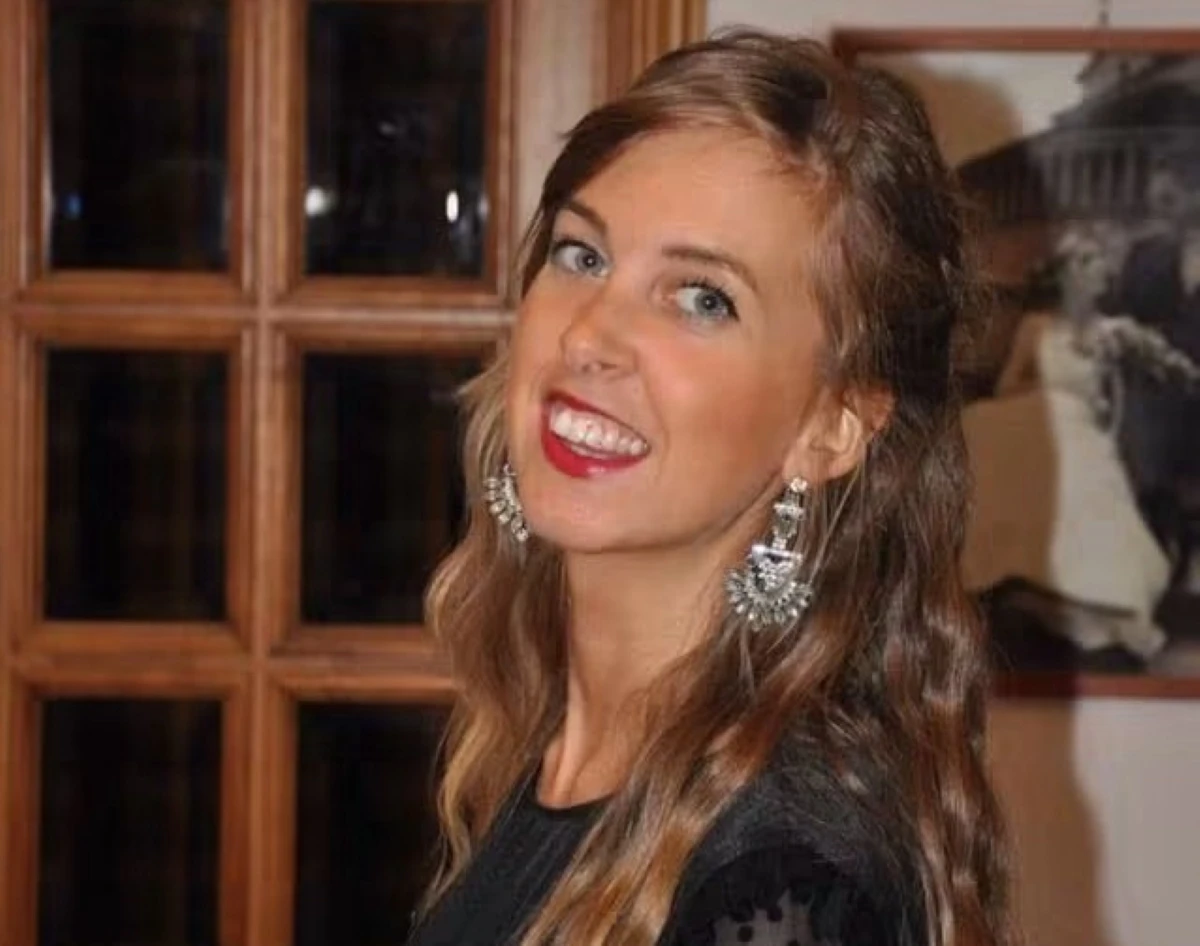 Sara Ceccantini morta a Mykonos durante l'addio al nubilato: chi era la 37enne e cosa sappiamo sull’incidente