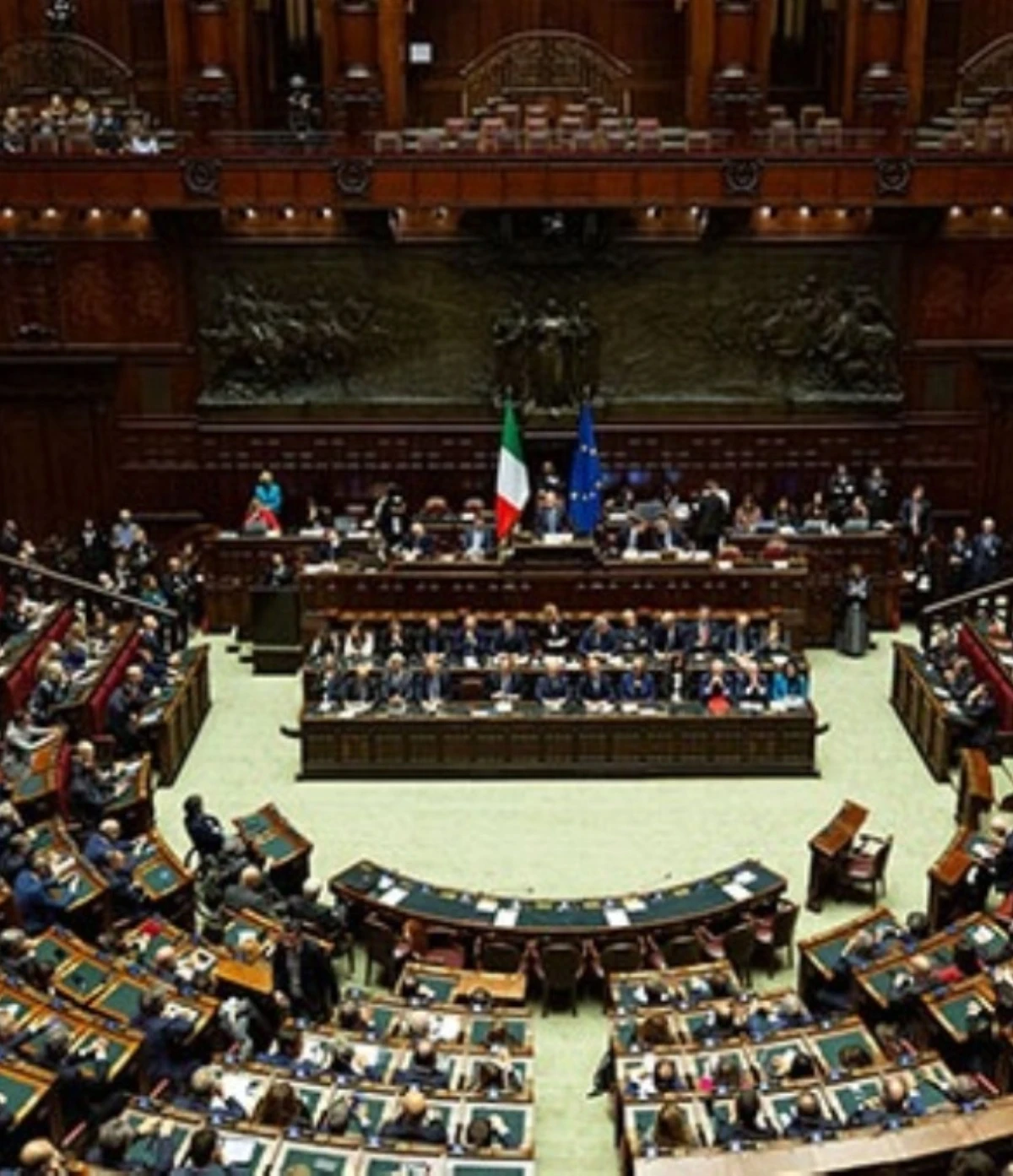 tensione camera deputati