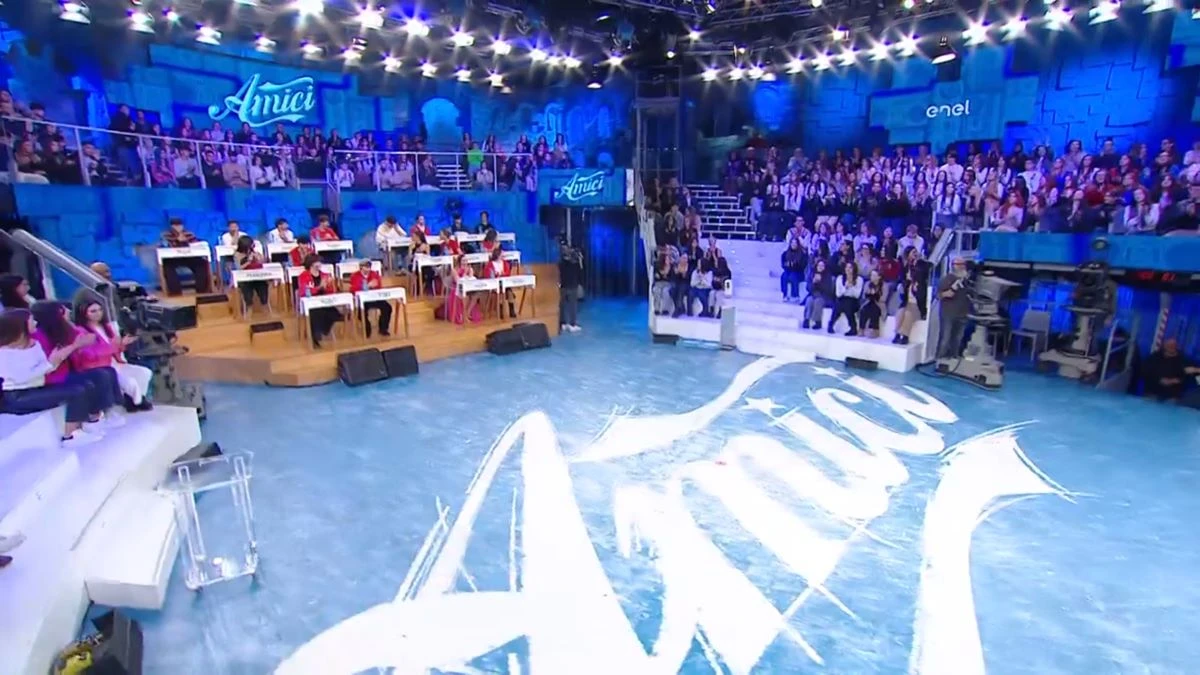 Amici 26, quattro aspiranti allievi già fuori: polemiche sulla selezione