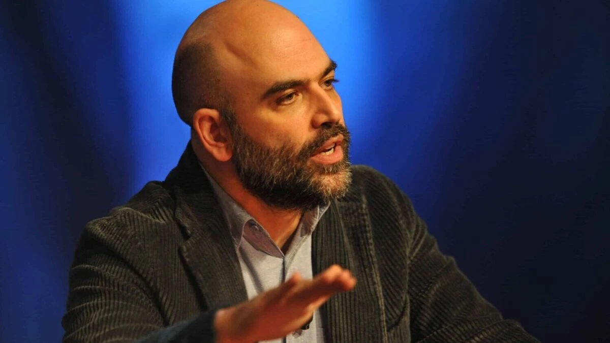 Roberto Saviano in un'immagine d'archivio