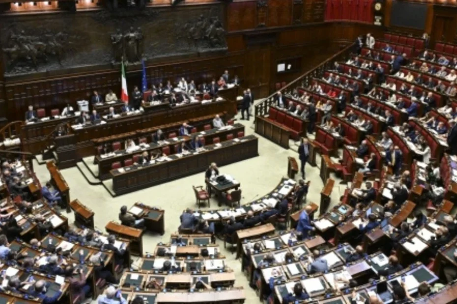 Aula della Camera durante il voto sulla legge elettorale