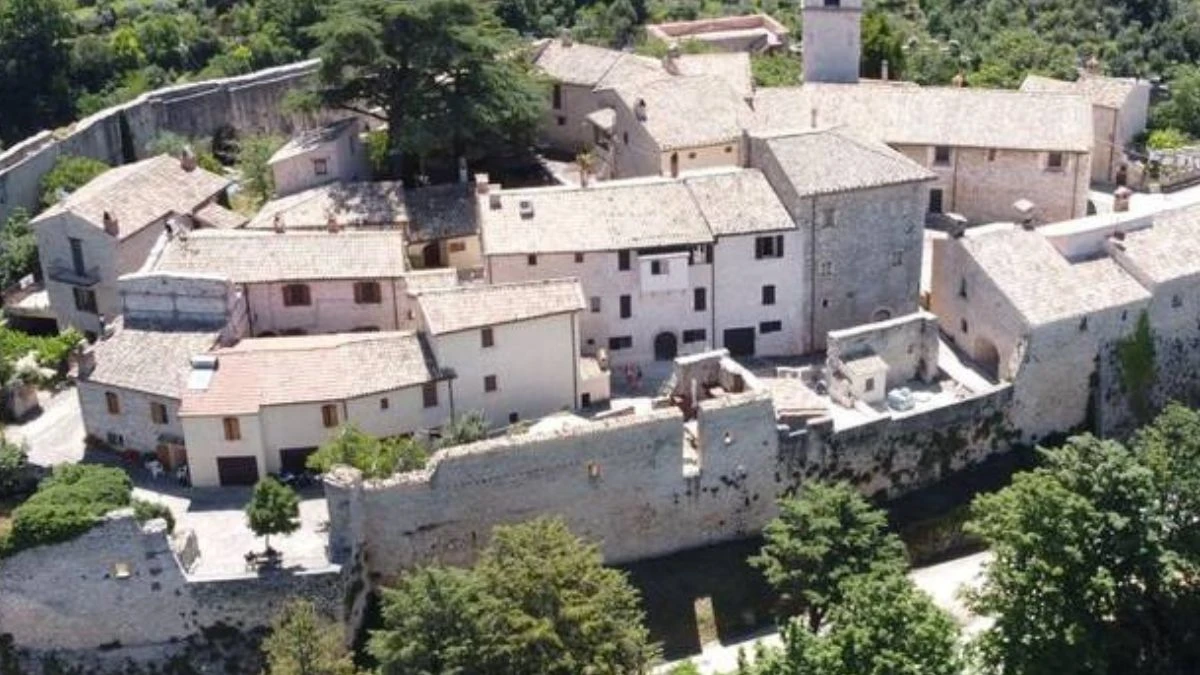 sta tremando tutto forte scossa di terremoto in italia proprio ora da Tvzap.it sta tremando tutto forte scossa di terremoto in italia proprio ora