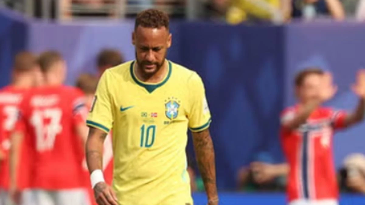 idiota brasile norvegia lite furiosa in campo il campione perde la testa da Tvzap.it idiota brasile norvegia lite furiosa in campo il campione perde la testa