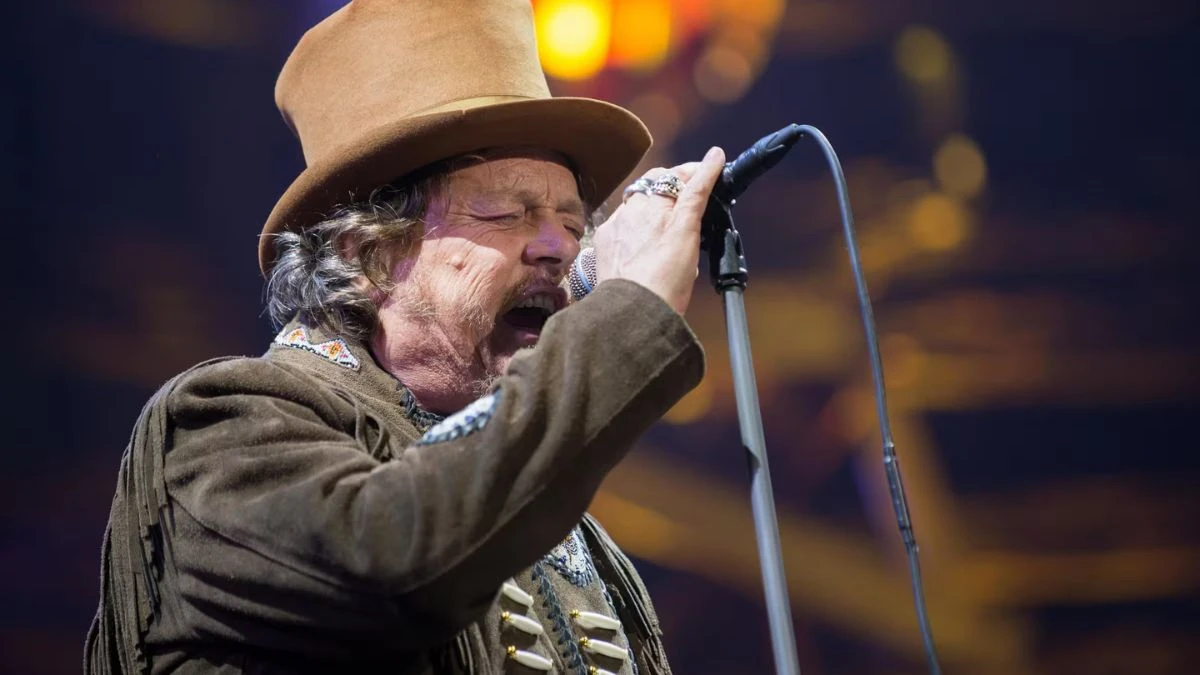 Zucchero in una foto promozionale