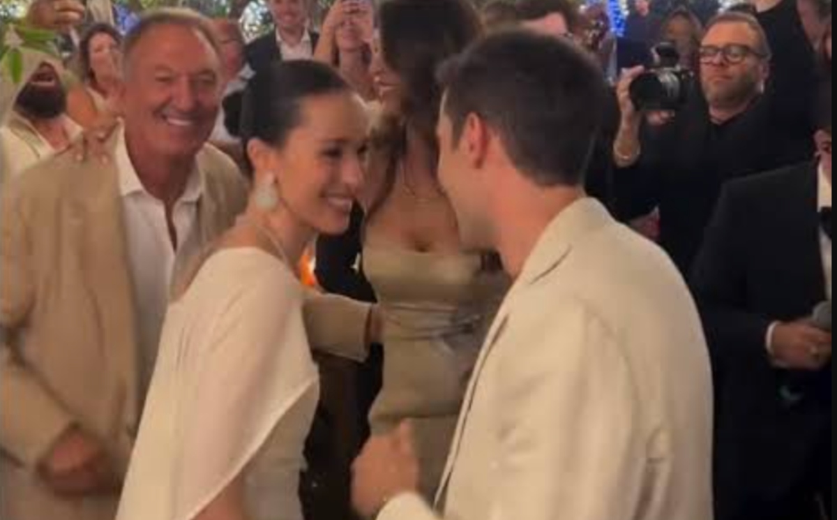 e no cos236 proprio no aurora ramazzotti choc generale al matrimonio tutti notano il dettaglio e un assenza pesantissima da Tvzap.it e no cos236 proprio no aurora ramazzotti choc generale al matrimonio tutti notano il dettaglio e un assenza pesantissima