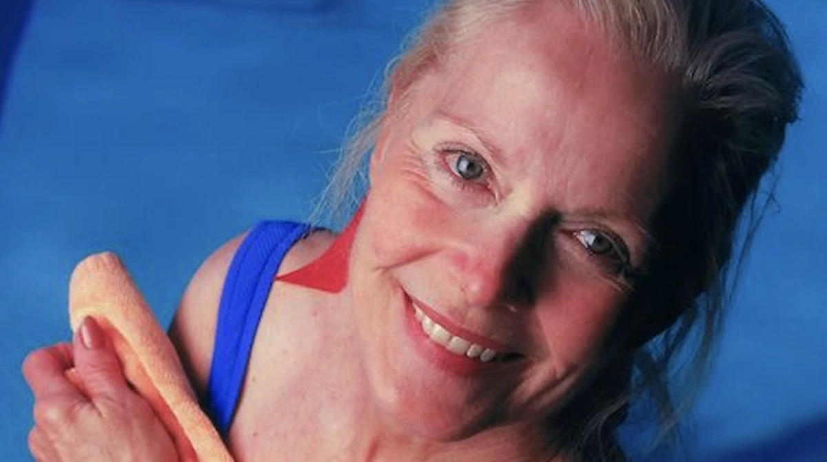 Zale Parry è morta a 93 anni, addio all'attrice della serie "Avventure in fondo al mare" e pioniera delle immersioni subacquee