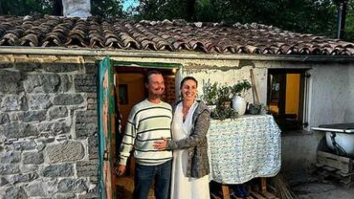 La famiglia nel bosco al centro della vicenda della nuova abitazione