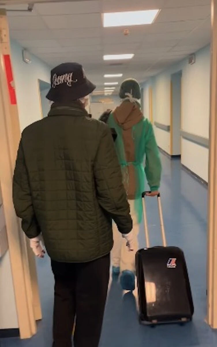 Gustavo Rodriguez al momento delle dimissioni dall'ospedale