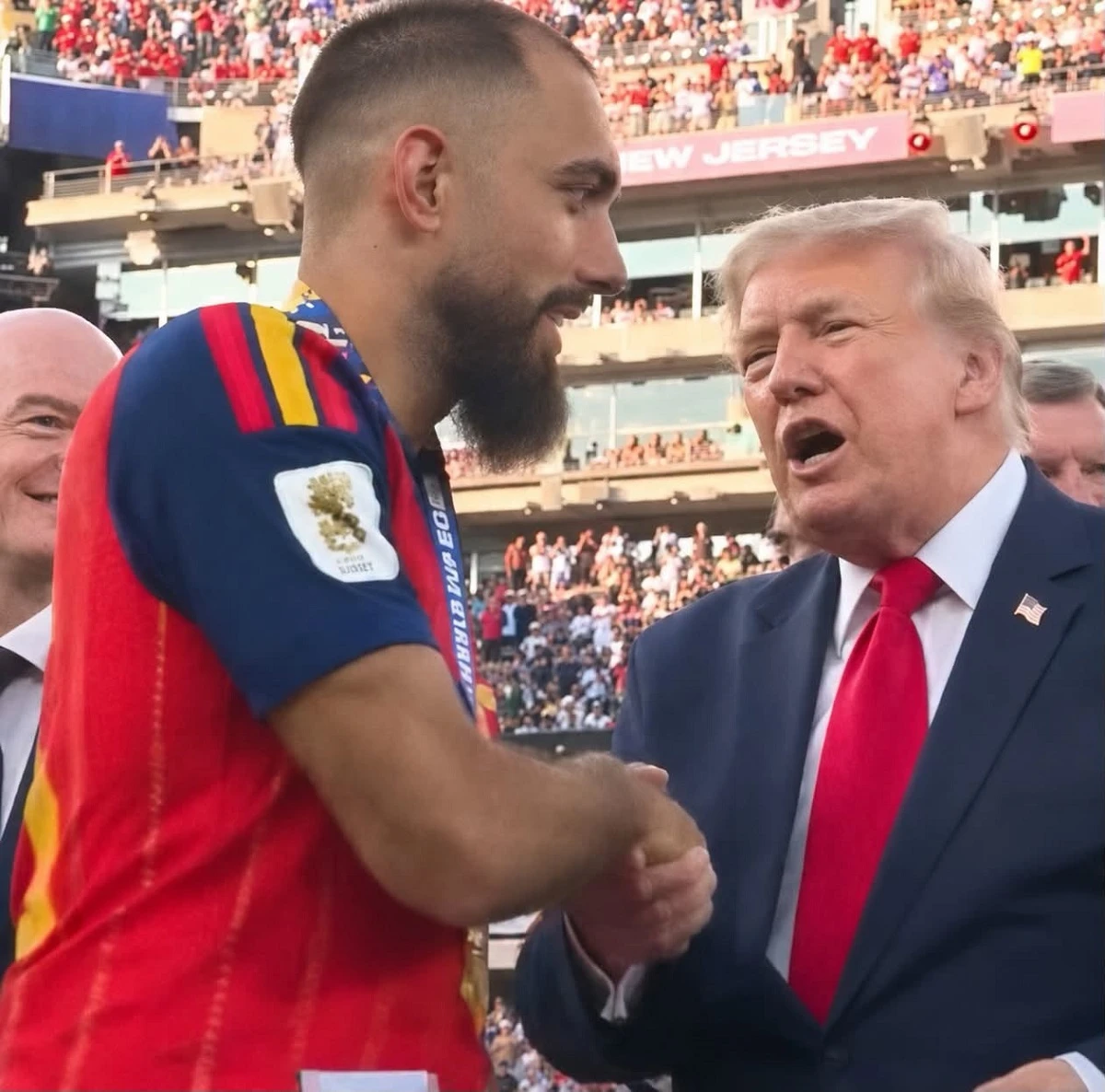 cosa ha fatto a trump mondiali il calciatore spagnolo choc al momento della premiazione dopo la finale tutti gelati da Tvzap.it cosa ha fatto a trump mondiali il calciatore spagnolo choc al momento della premiazione dopo la finale tutti gelati