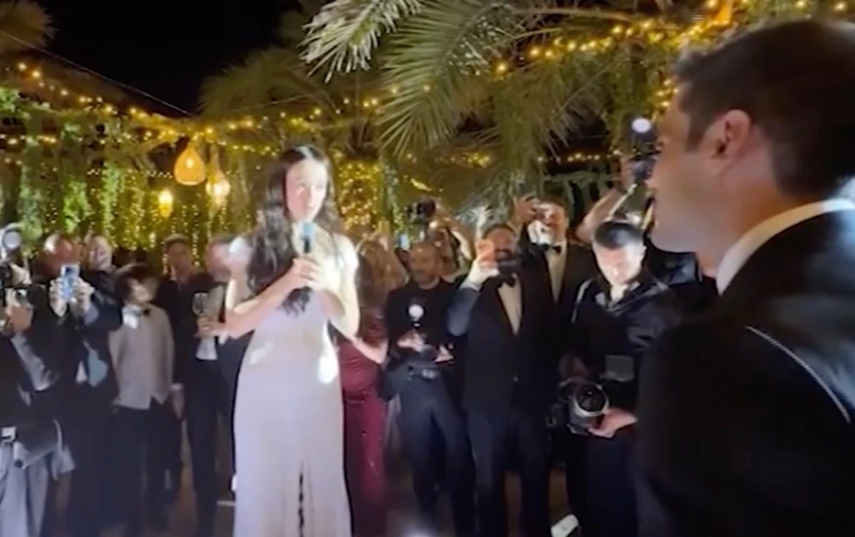 Aurora Ramazzotti durante i festeggiamenti del matrimonio