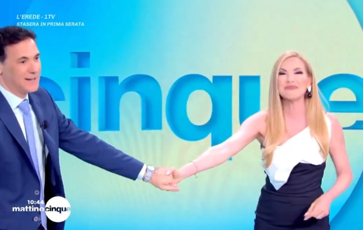 Studio televisivo di Mattino Cinque su Canale 5