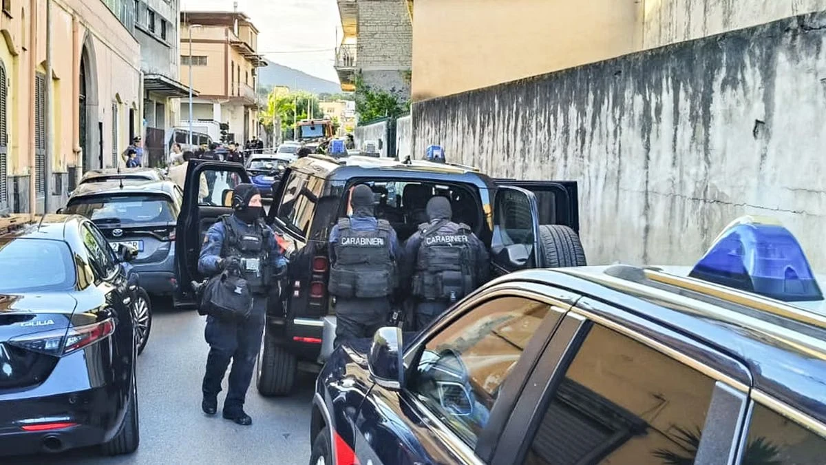 italia rapina in banca ostaggi chiusi nel caveau terrore da Tvzap.it italia rapina in banca ostaggi chiusi nel caveau terrore