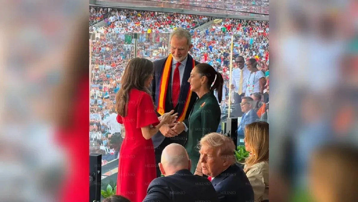 Claudia Sheinbaum con il re e la regina di Spagna