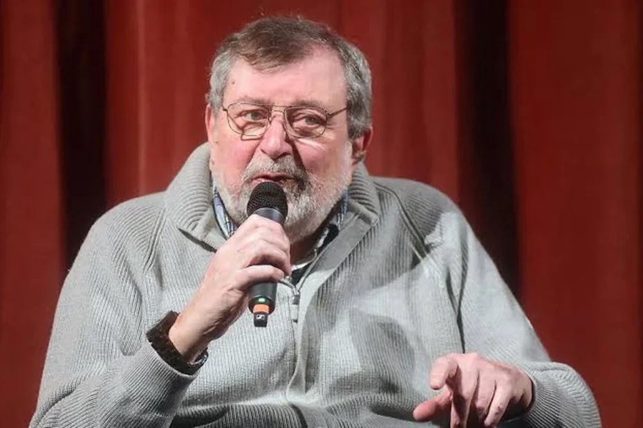 Francesco Guccini, la famiglia rivela l’ultima volontà del cantautore scomparso a Pavana