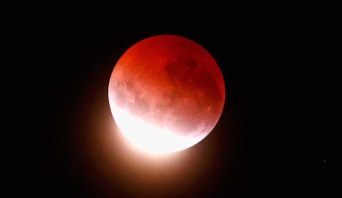 arriva l8217eclissi di luna in italia quando e come vederla da Tvzap.it arriva l8217eclissi di luna in italia quando e come vederla