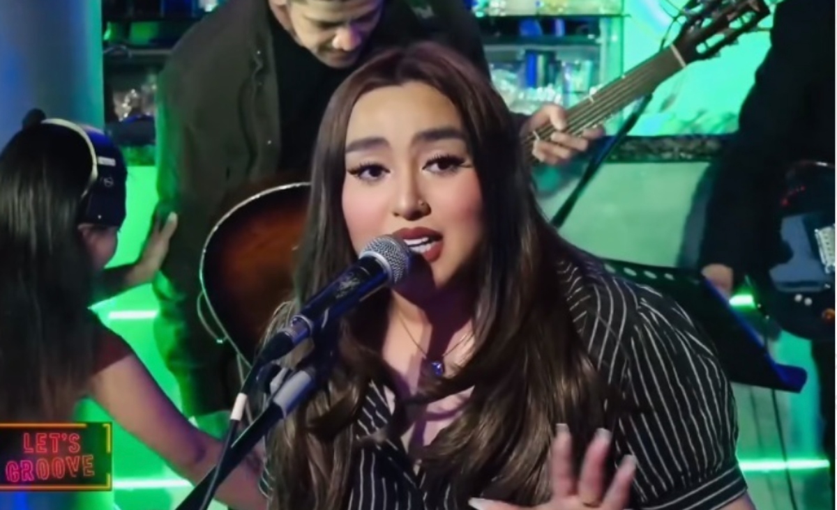 inciampa mentre si veste in bagno la cantante trovata morta cos236 da Tvzap.it inciampa mentre si veste in bagno la cantante trovata morta cos236
