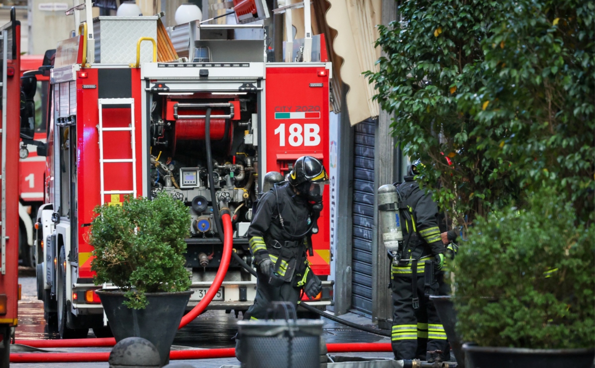 esplosione in una palazzina in italia diverse persone coinvolte la situazione da Tvzap.it esplosione in una palazzina in italia diverse persone coinvolte la situazione