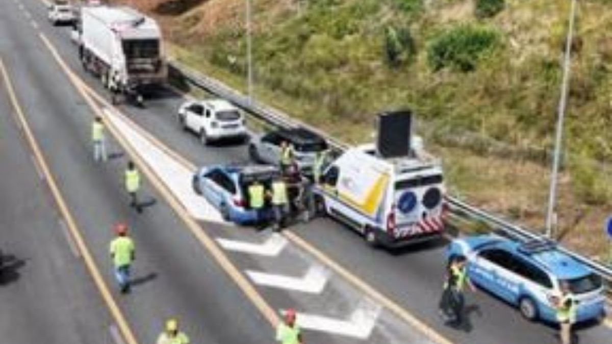 autostrada chiusa gravissimo incidente stradale squadre di soccorso sul posto e code da Tvzap.it autostrada chiusa gravissimo incidente stradale squadre di soccorso sul posto e code