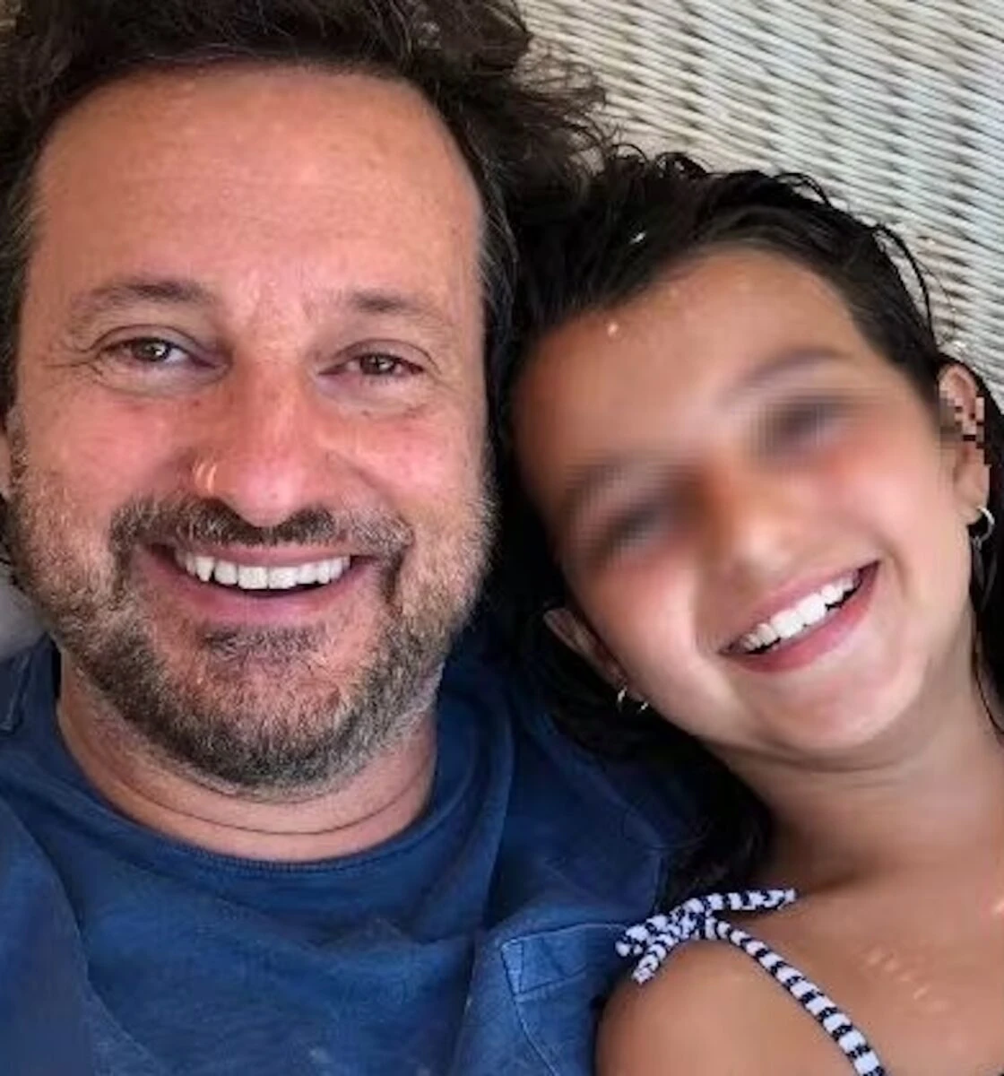 200 diventata grande in un sorso leonardo pieraccioni e la figlia martina gli amici vip scioccati com8217232 oggi da Tvzap.it 200 diventata grande in un sorso leonardo pieraccioni e la figlia martina gli amici vip scioccati com8217232 oggi