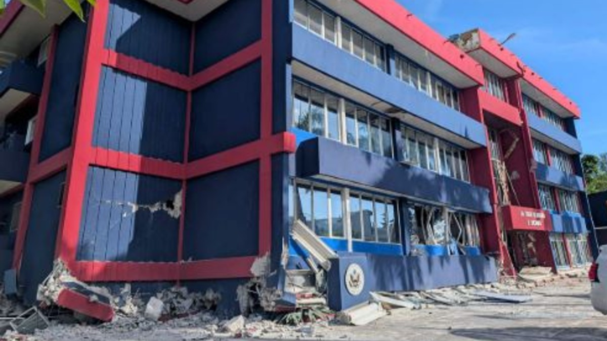 Terremoto poco fa, scossa potentissima: magnitudo 6.1 Terremoto poco fa, scossa potentissima: magnitudo 6.1