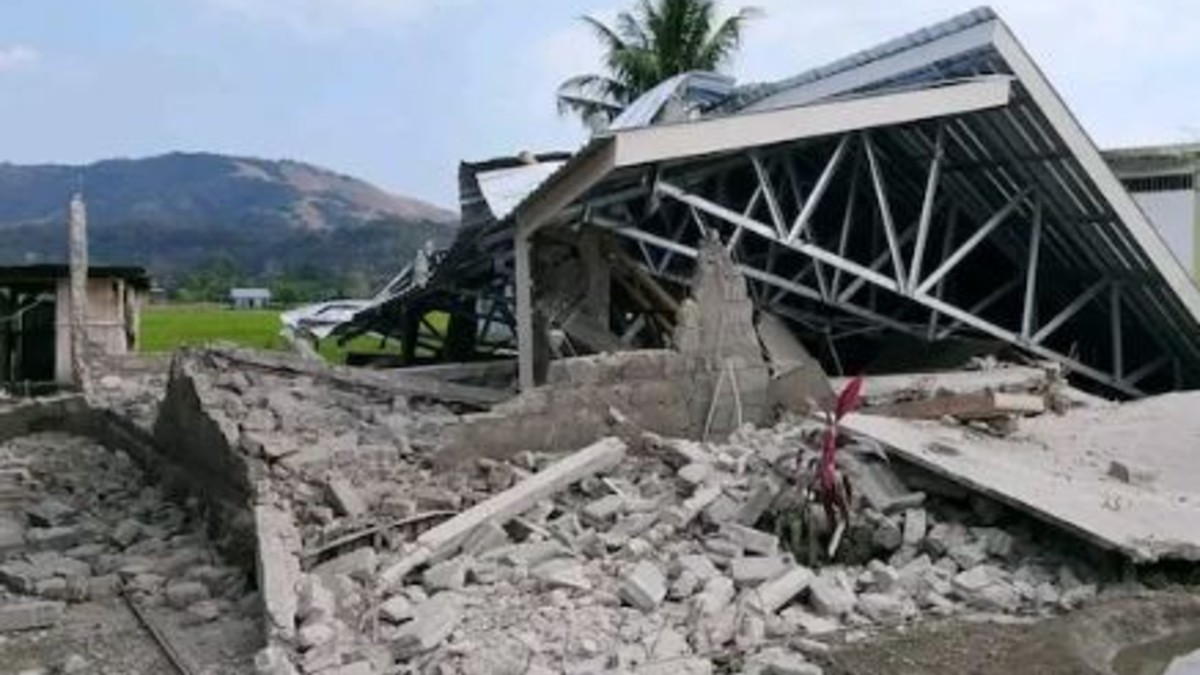 terremoto nuova forte scossa di magnitudo 59 in migliaia fuori casa da Tvzap.it terremoto nuova forte scossa di magnitudo 59 in migliaia fuori casa