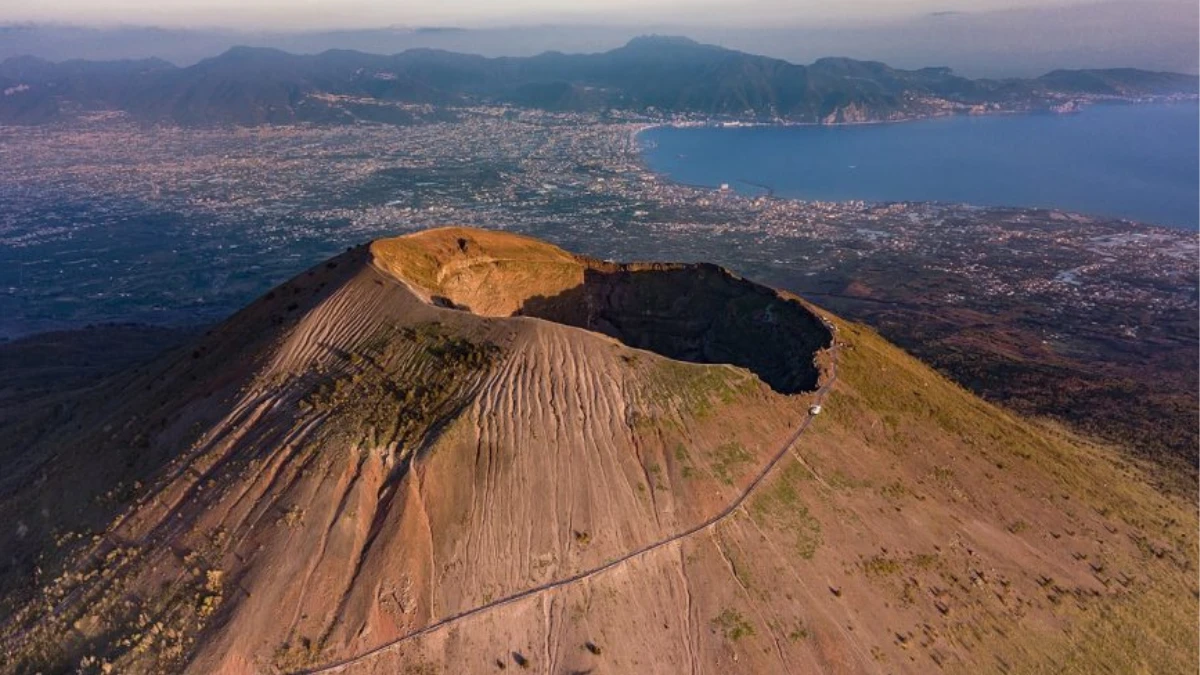vesuvio arriva l8217annuncio tremendo guardate le foto 232 chiarissimo da Tvzap.it vesuvio arriva l8217annuncio tremendo guardate le foto 232 chiarissimo