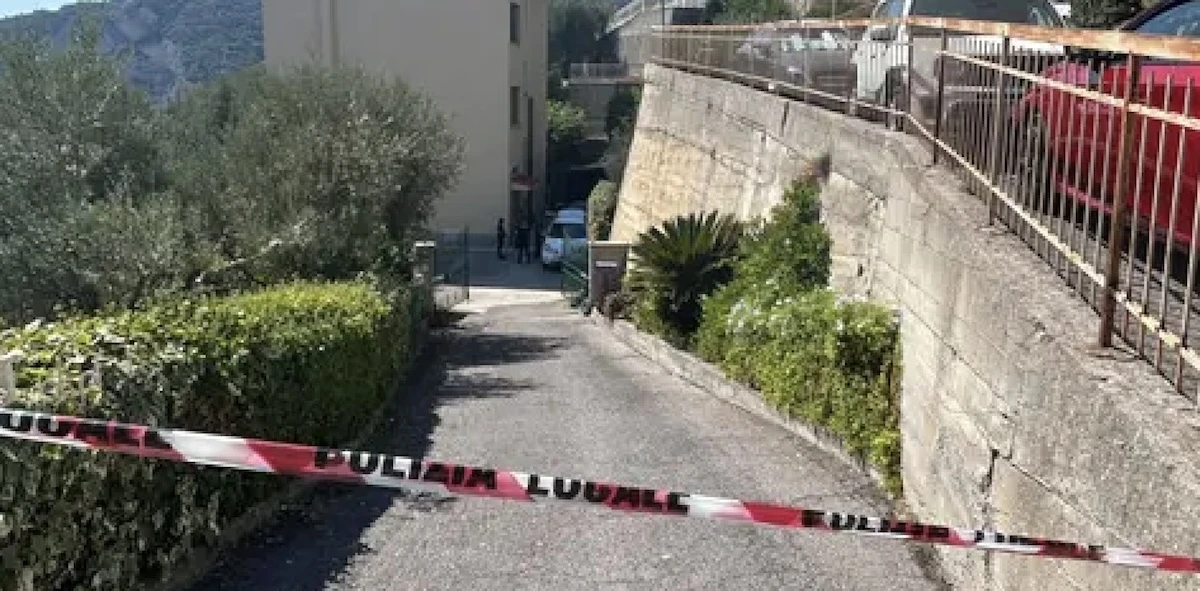 finale ligure mamma pap224 e figlio minorenne trovati morti nella loro abitazione da Tvzap.it finale ligure mamma pap224 e figlio minorenne trovati morti nella loro abitazione
