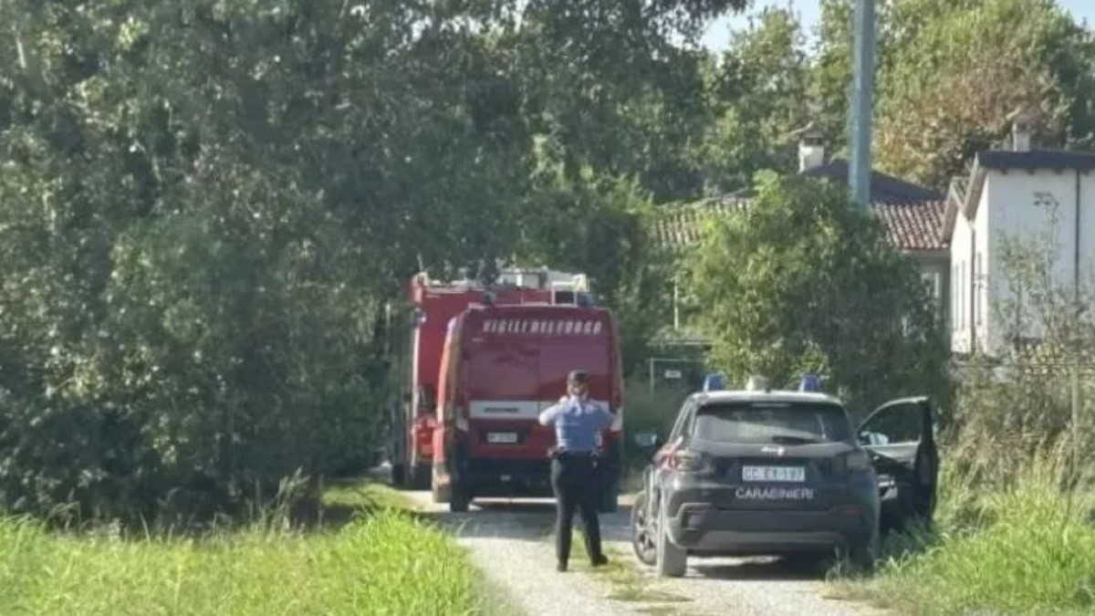 Parma, 78enne trovato morto in piscina: indagini sulla tragedia