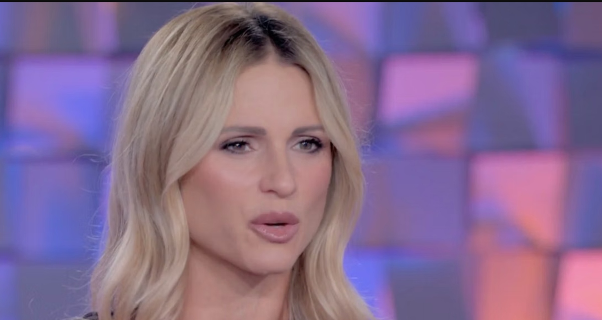 le mie figlie michelle hunziker grande dispiacere per sole e celeste da Tvzap.it le mie figlie michelle hunziker grande dispiacere per sole e celeste