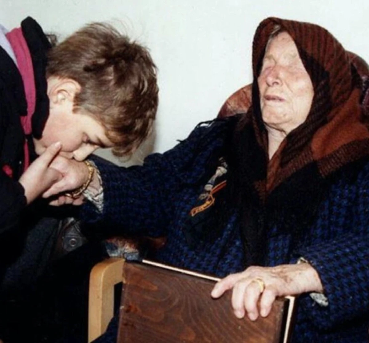 il grande leader cadr224 baba vanga choc la profezia pi249 discussa e preoccupante che fa tremare il mondo chi arriva nei prossimi mesi da Tvzap.it il grande leader cadr224 baba vanga choc la profezia pi249 discussa e preoccupante che fa tremare il mondo chi arriva nei prossimi mesi