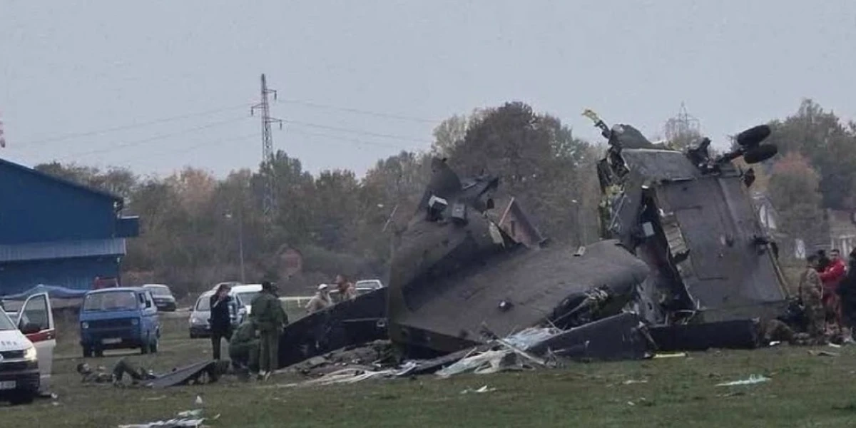 precipita elicottero italiano in bosnia 4 morti 2 militari dell8217esercito e 2 della croce rossa chi sono le vittime da Tvzap.it precipita elicottero italiano in bosnia 4 morti 2 militari dell8217esercito e 2 della croce rossa chi sono le vittime