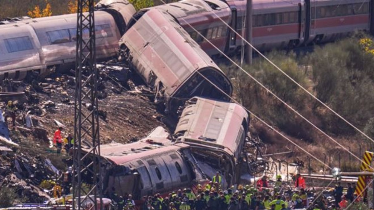 purtroppo confermiamo incidente ferroviario in spagna l8217annuncio della farnesina chi sono gli italiani coinvolti da Tvzap.it purtroppo confermiamo incidente ferroviario in spagna l8217annuncio della farnesina chi sono gli italiani coinvolti
