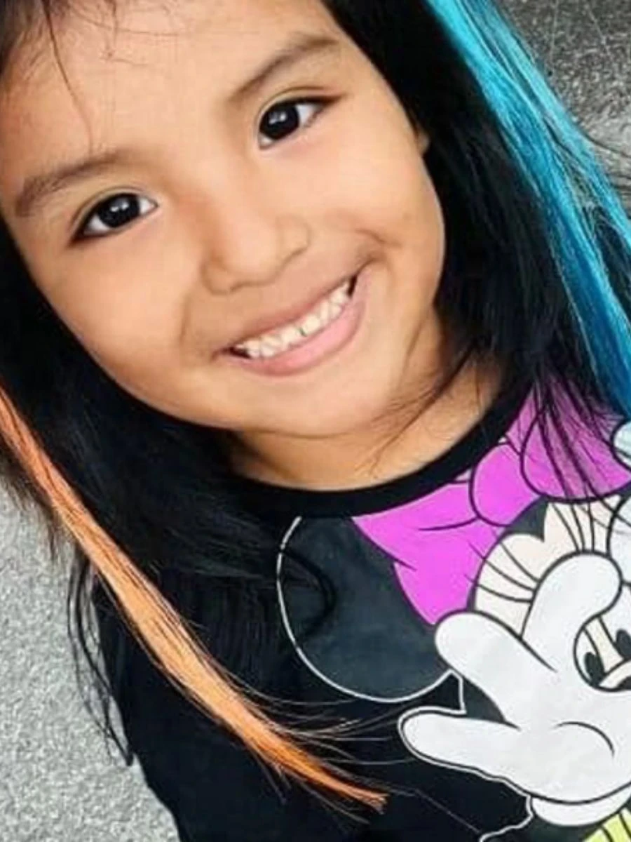 Foto di Kata, la bambina scomparsa a Firenze