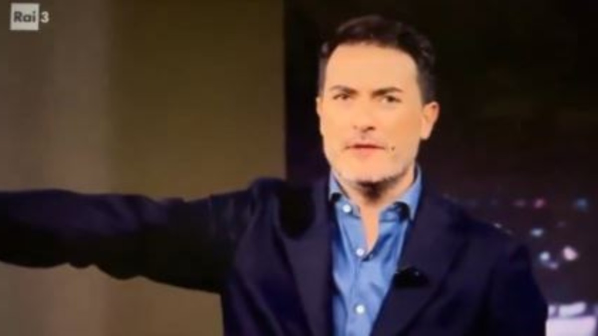 bestemmia in diretta rai il big non si tiene e sconvolge il conduttore e il pubblico video da Tvzap.it bestemmia in diretta rai il big non si tiene e sconvolge il conduttore e il pubblico video