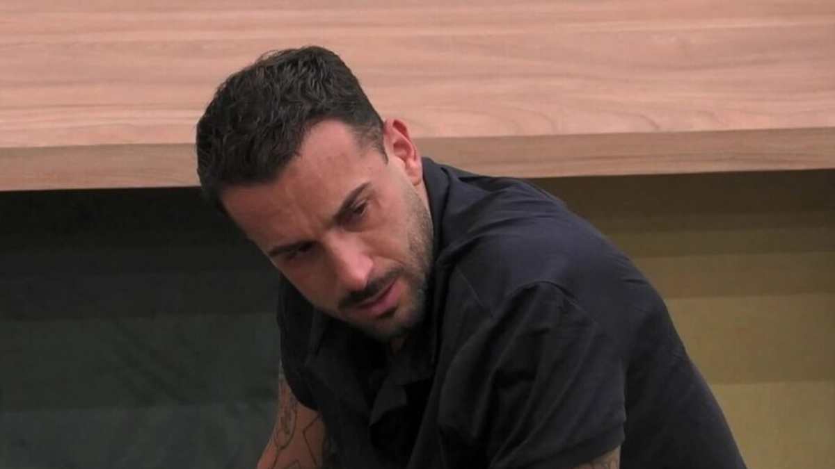 squalifica per andreas muller grande fratello vip perch233 232 scoppiato il caso gravissimo da Tvzap.it squalifica per andreas muller grande fratello vip perch233 232 scoppiato il caso gravissimo