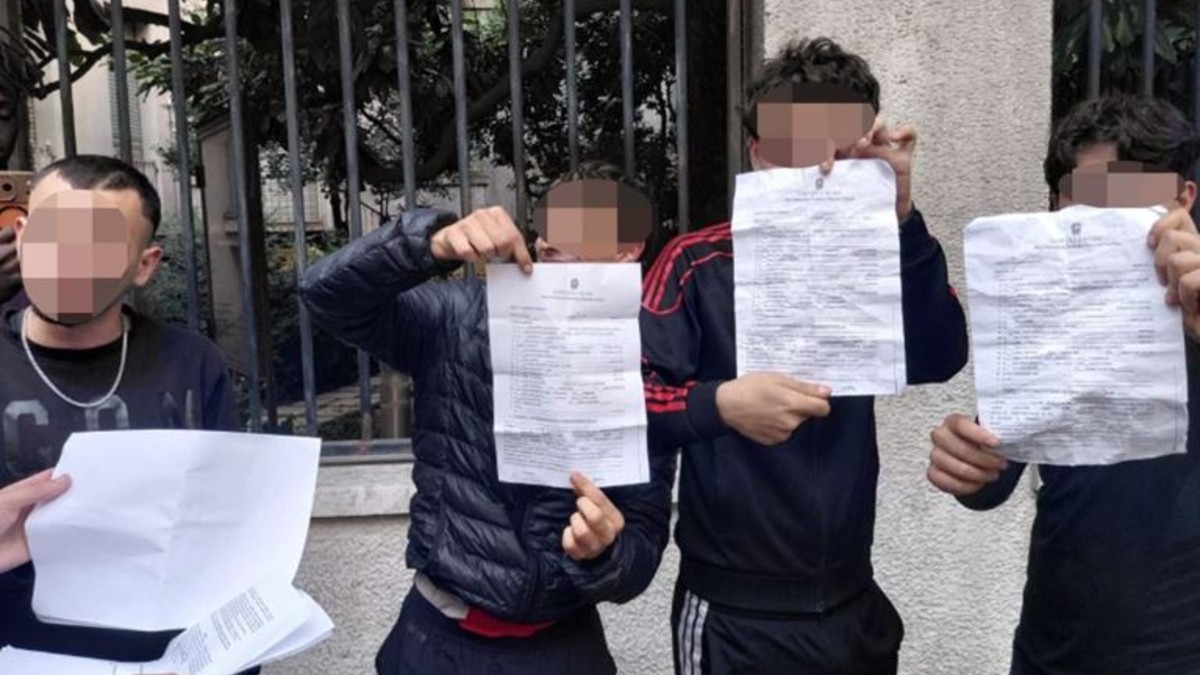 scontri a milano parlano i genitori dei fermati mio figlio un pa da Tvzap.it scontri a milano parlano i genitori dei fermati mio figlio un pa